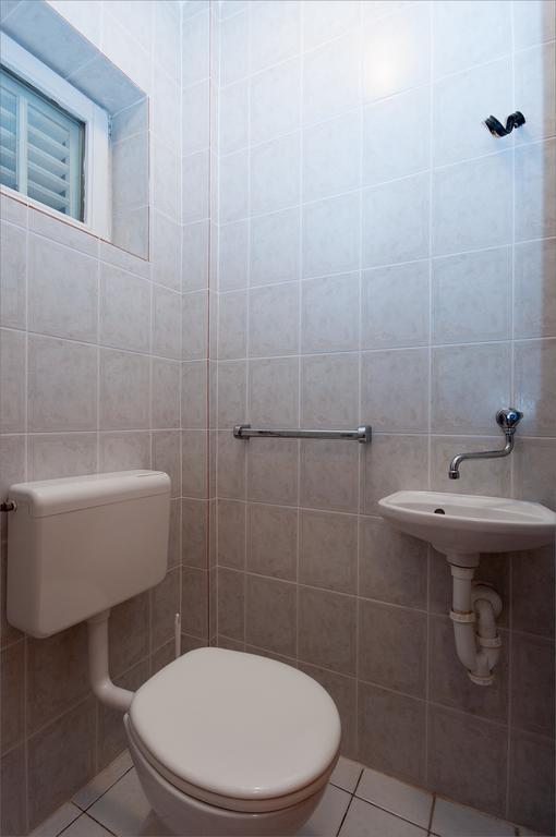 Maslinov Hlad Apartment Barbat na Rabu Phòng bức ảnh